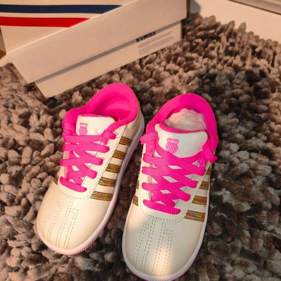 K SWISS - Picture 4 of 5